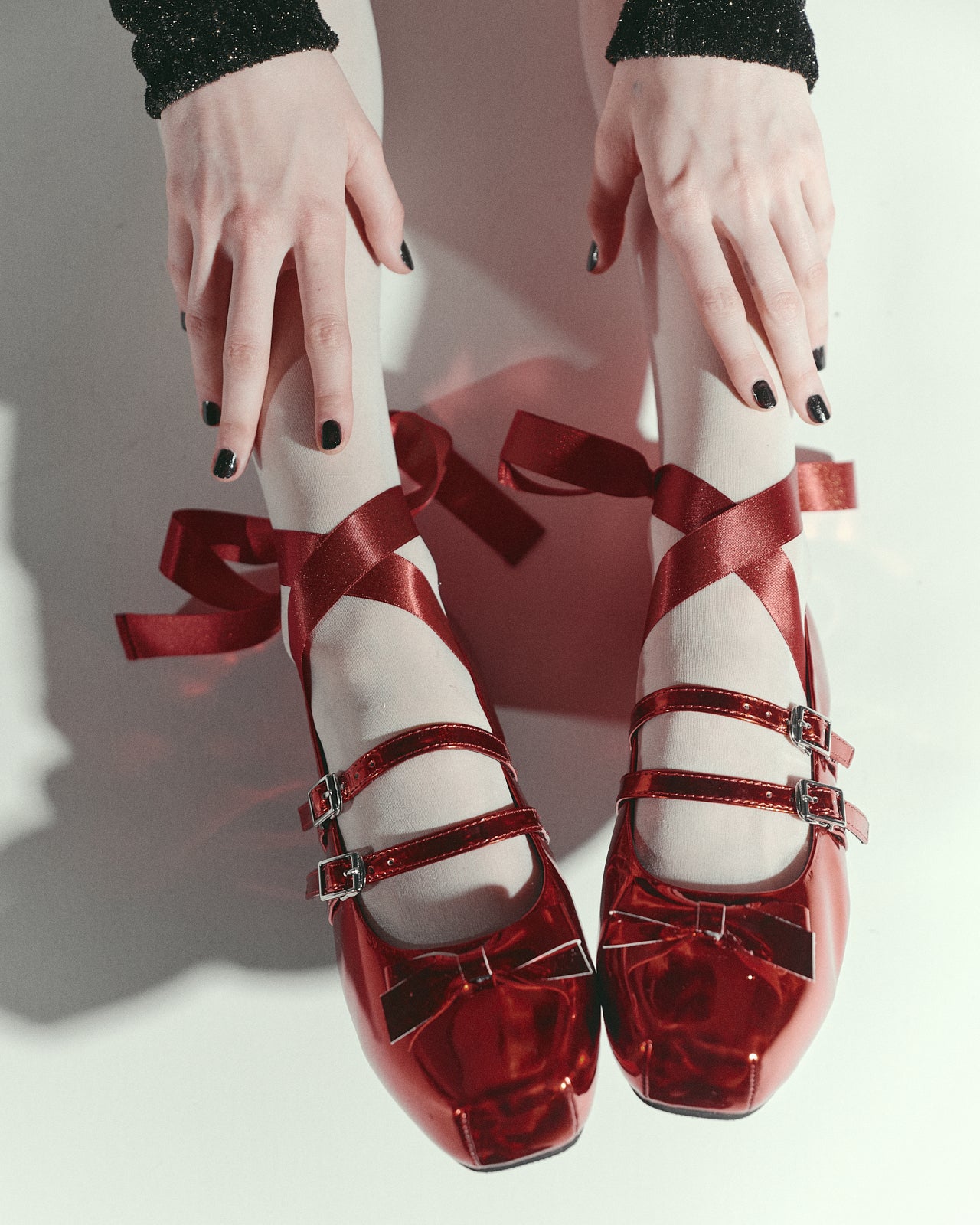 Akikoaoki Giselle Flat Mirror リボン付き　バレー Giselle Flat Mirror Red – AKIKOAOKI(アキコアオキ)公式オンラインストア