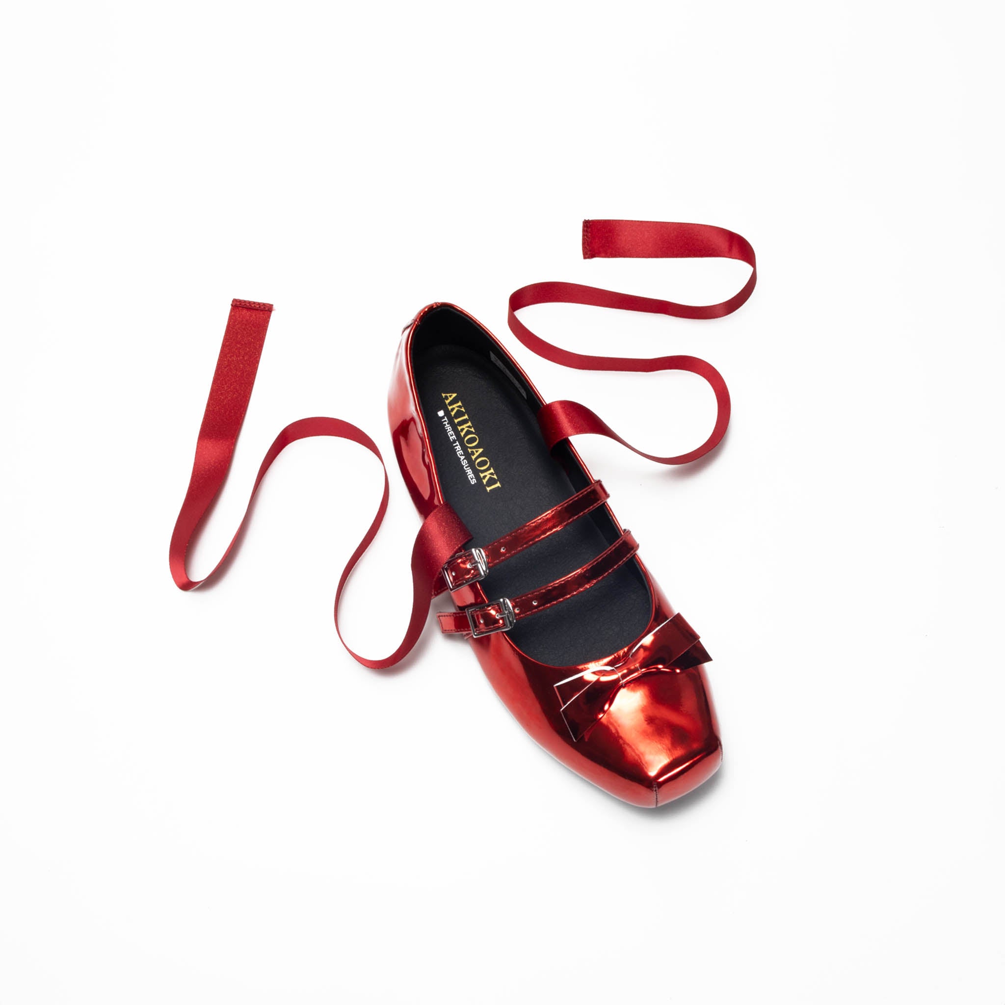 Giselle Flat Mirror Red – AKIKOAOKI(アキコアオキ)公式オンラインストア