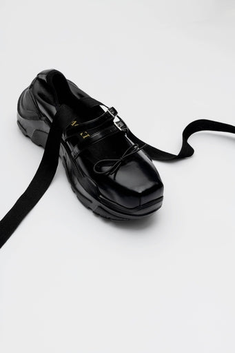 Giselle Faux Leather BK x BK – AKIKOAOKI(アキコアオキ)公式